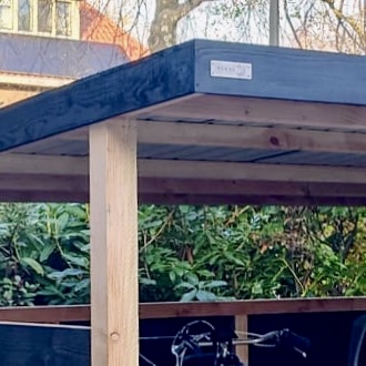 Overstek van 50 cm. Toegepast op model Rome XL