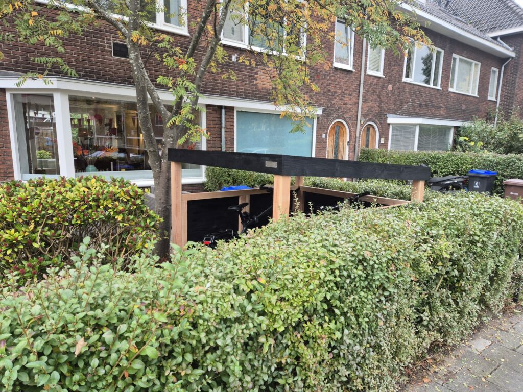 Kleine fietsenschuur in Utrecht