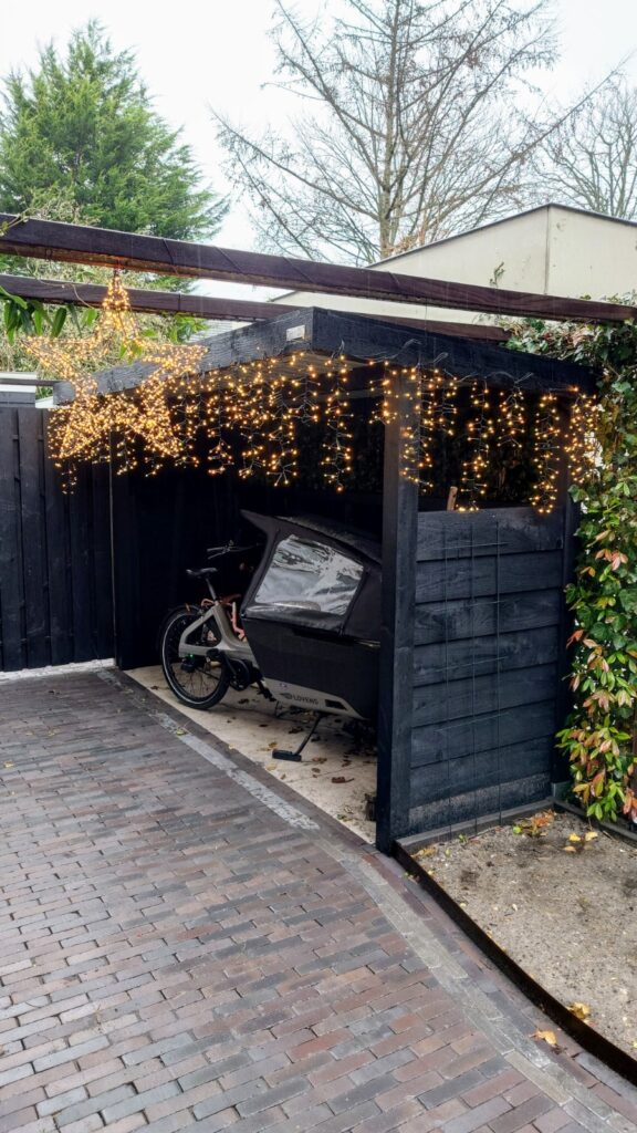 Maatwerk overkapping voor de bakfiets