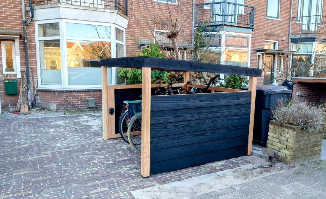 Fietsenschuur voor 4 fietsen