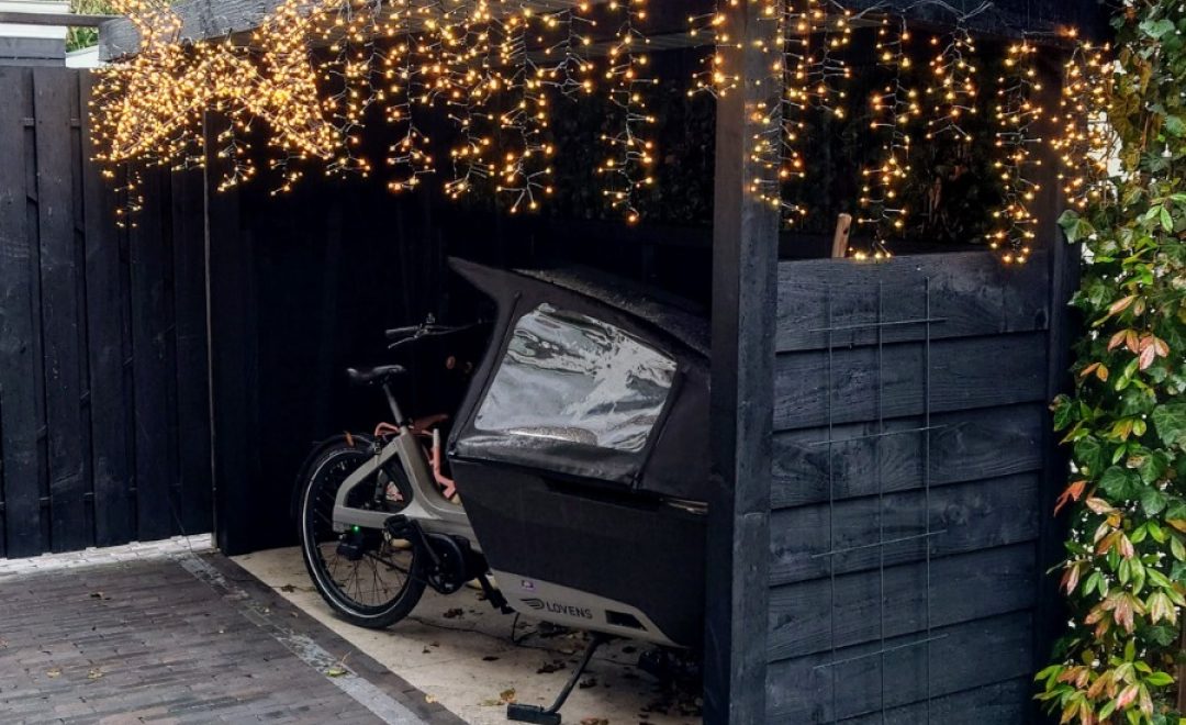 Maatwerk overkapping voor de bakfiets